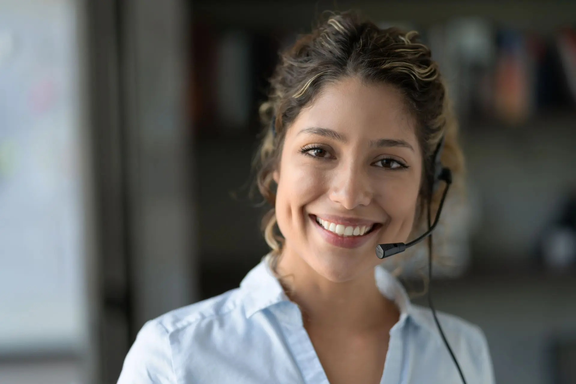 Friendly healthcare call center agent providing patient support